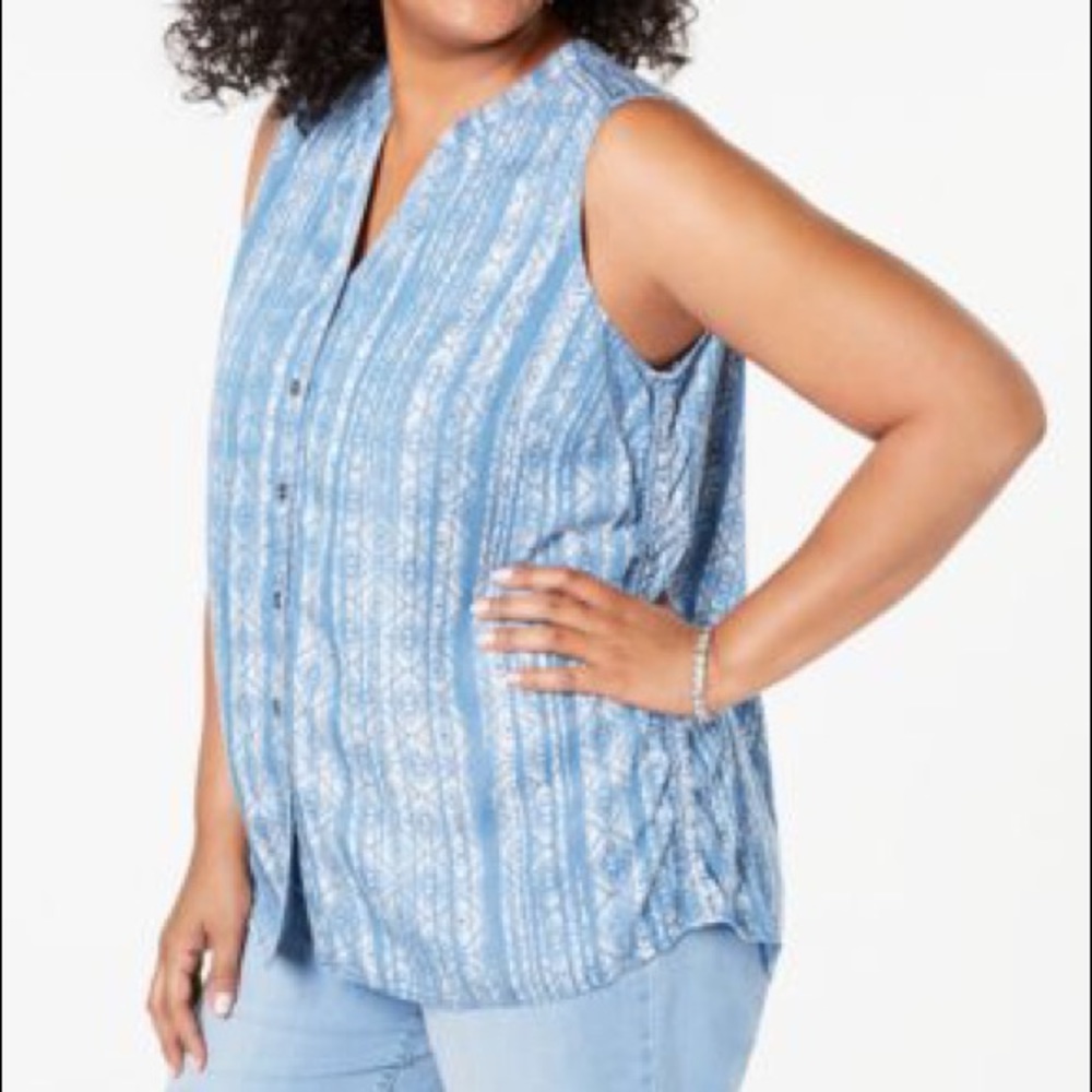 Style&Co Women’s Plus 1X Blue Button Down Shirt